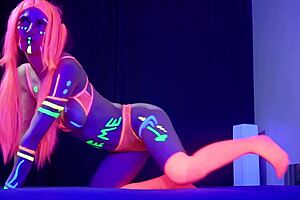 i want him spankin me hard n shovin that big plug deep in my wet pussy!!