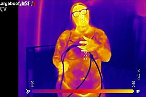 first time in chastity belt... thick bbw ass fingered then huge plugs stuffed deep 😩🍑🔥