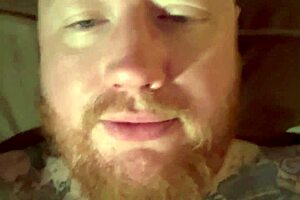 i pour my heart into this mommy blowjob rate it 1 to 10 please