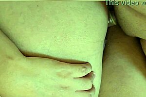 single mom gives wet pussy and ass for school cash now