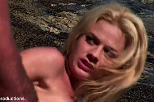 super wet blonde teen slut takes dp anal double penetration outdoors!