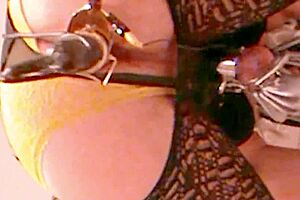 jett hoover squirts from hot curling iron fuck after bbc dildo cum injection