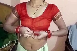 boyfriend licks pussy hard then pounds girlfriend deep