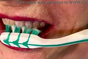 Mature femdom milks huge cocks to squirting cumshot bliss?