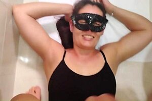 Married Wife Hints At Blowjob Facial Feast