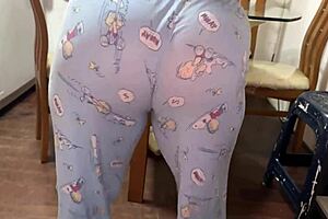 big ass slut begs endless hard fucks?