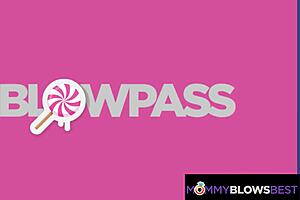 julia robbie gives sloppy deepthroat lesson to horny college guy