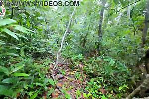 Hot Thai Babysitter's Skinny Pussy Creampied Outdoors by Neighbor