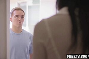 hey milf reagan foxx just cant stop fucking that huge young cock 😏