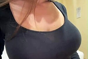 hey neighbor, check out my hard nipples peeking out 😉👀