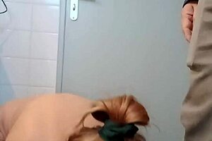 Slave's wild uro humiliation ends in facial