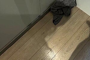 risky dressing room red bra tease turns into sneaky bj 😈💦