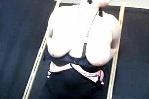 Future Pornstar Aimeeparadise's First Nude Posing and Toy Ride