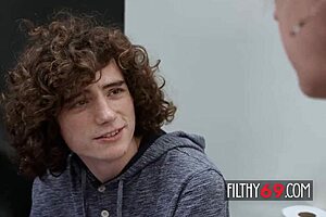 pervy stepson creampies stepmom dee williams' fat ass doggystyle!