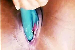 African amateur BBC drills sexy ebony squirting tits