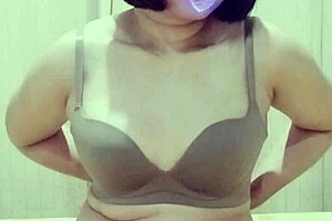 indonesian milf begs for cum all over her pretty face