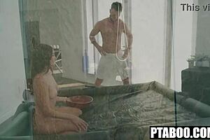 Isn't mommy isabella way better than physio seth?