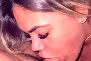 mamei gostoso piroca cliente safado ate encher boca porra toda