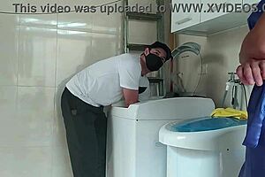 PAUZUDO HANDYMAN FUCKS TATTOOED MARRIED CLIENT RAW AFTER FIXING WASHER!