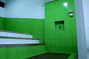 madrastra squirts on my cock in pool hardcore