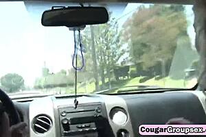 hey cougars, wanna share this cock before our doggy foursome?