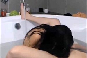 i luv this cute brunette's long hairjob on webcam cock