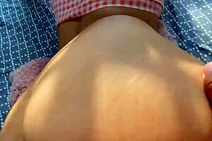 vecina puta da nalgas cada vez marido no está cerca