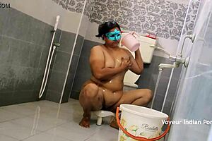 BIG BOOB INDIAN AUNTY SOAPS HUGE TITS AND BIG ASS IN STEAMY SHOWER BATH