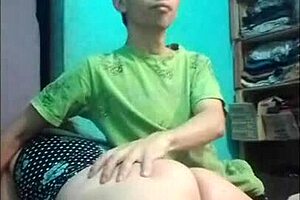 squeezing that latina ass before doggy pounding