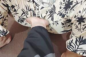 viral stepsister sneaks into sister-in-law's room for rough pussy fuck