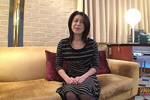 Asian Mature Lady Sucks Cock Bathes Fucks in Shower Bed