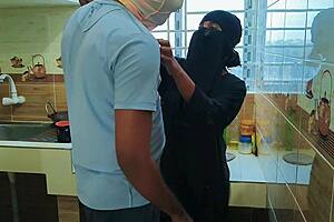 desi bhabhi first anal dever kitchen panties