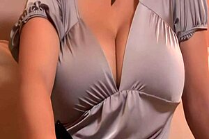 mommy's wild creampie rodeo on fuck machine 😈💦 she's nasty af!