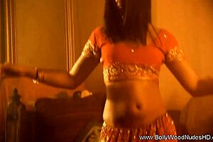 ever seen an exotic indian brunette's sensual dance turn this erotic?