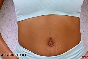 dark skin model seduces producer with petite tits massage on sofa pov 😏