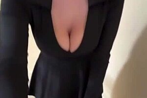 Beautiful Woman Flaunts Her Massive Natural Boobs In Homemade Webcam Show