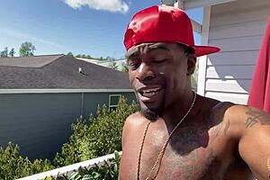 Ireland Rose milks cumshots on tits from lucky Rome Major