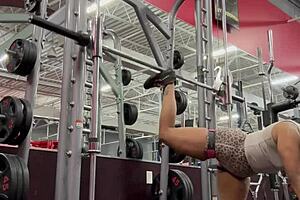 Bobbi jo's big ass pops during her tattooed outdoor workout public tease