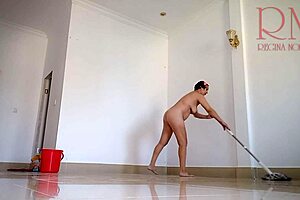 office maid strips naked sans panties for boss fuck?