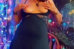 steffi's october pussy dances wild with dildo vibes