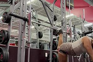 Bobbi jo's big ass pops during her tattooed outdoor workout public tease