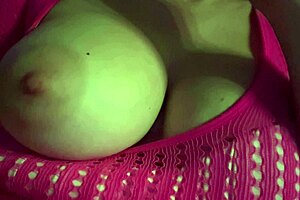 italian artemisia love bounces juicy big tits closeup