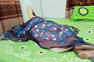 desi servant seduces homeowner's wife for hot bedroom fuck in indian homemade sex story