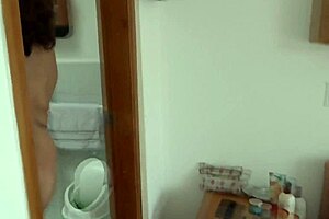 i shave pussy for bikini beach tease n hook a guy to flash