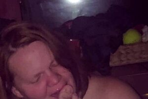 i deepthroat his cock sucking toes feet cum craving so bad