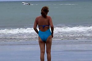 Beach home I masturbate twice moaning for cock!