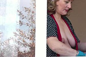 hey watch this hot milf strip naked in taxi no panties hairy pussy out