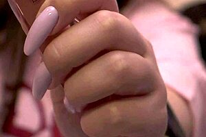 sh i want ya to kiss me... but after i squirt all over ya down there 😩💦