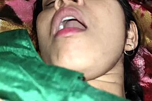 OHHH THANKS FOR POUNDING MY STEPMOM'S PUSSY HARD IN THIS HINDI DIRTY TALK HOUSEWIFE FUCK!