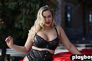 wanna see this curvy big ass milf strip lingerie and pose her huge tits pussy?